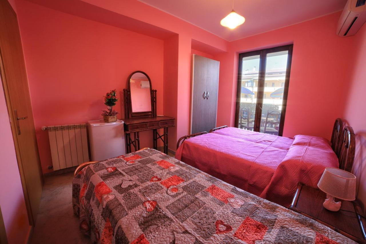B&B Princess Room Capo d'Orlando Exterior photo